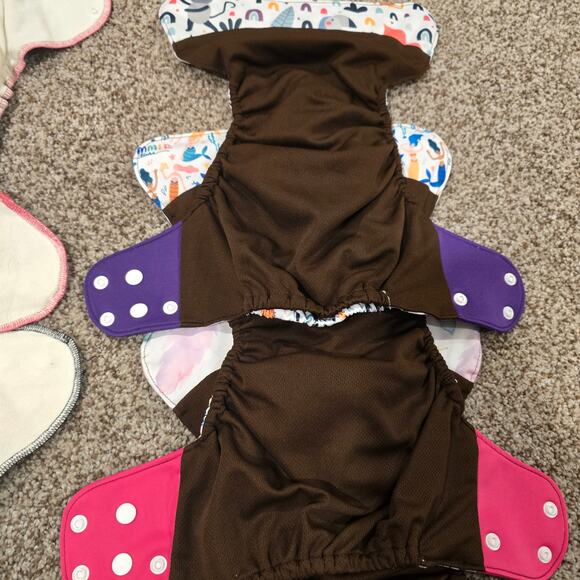 Bundle of 5 Elinfant Cloth Diapers - 2 All in One & 3 Covers (No Inserts) - Picture 7 of 10
